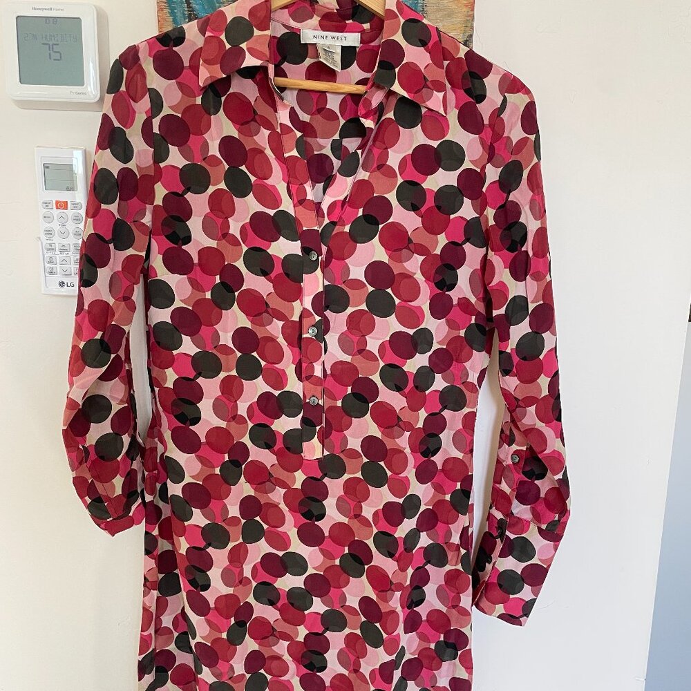 Nine West Size 6 100% Silk Pink Polka Dot Long Sleeve Belted Shirt Dress